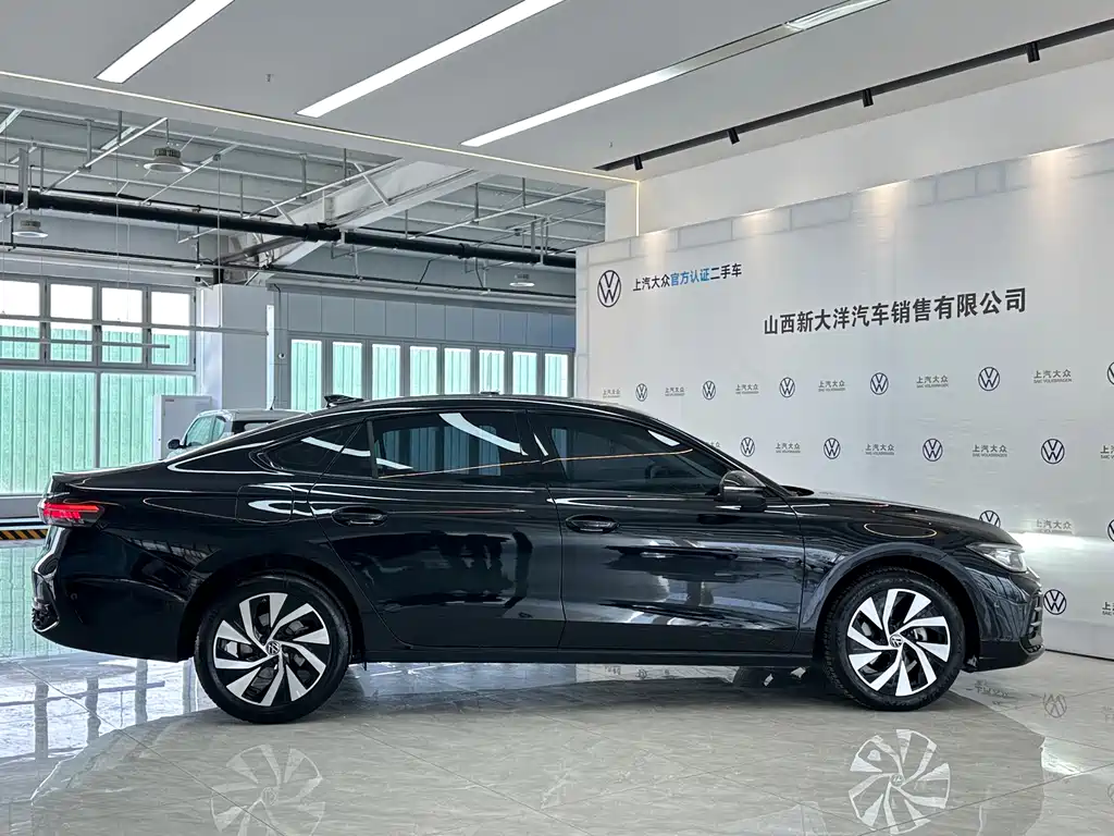 Passat 2025 Pro 380TSI Star Dragon Edition купить на сайте DeffCars
