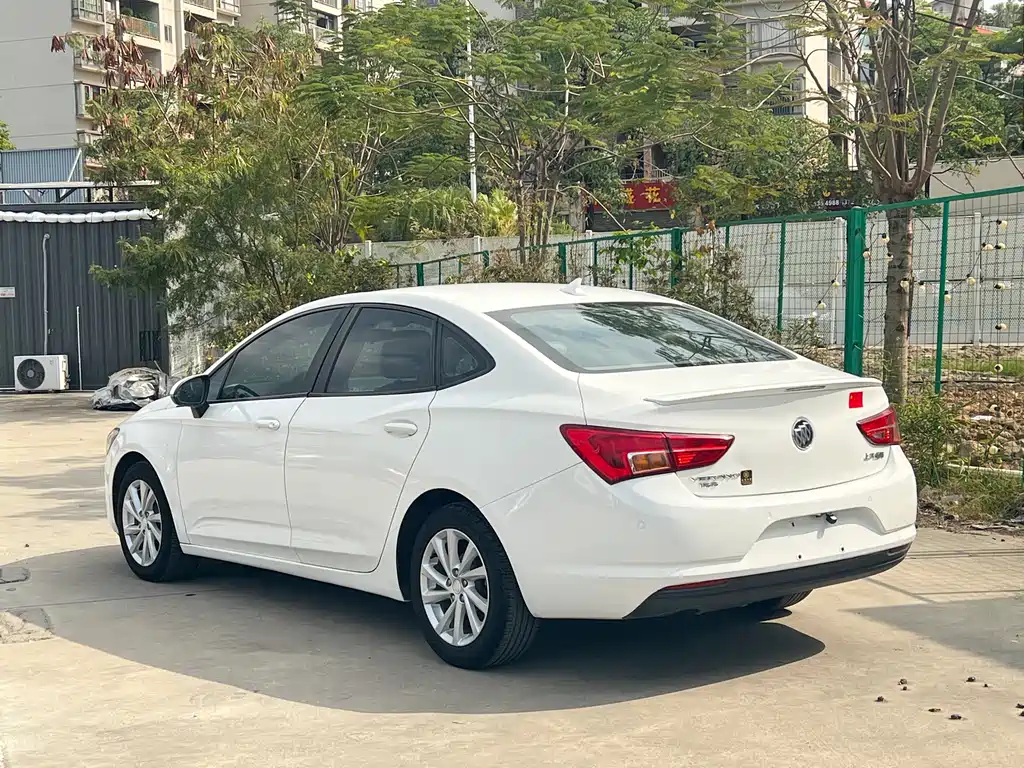Weilan 2017 Sedan 15S Automatic Leading Type купить на сайте DeffCars