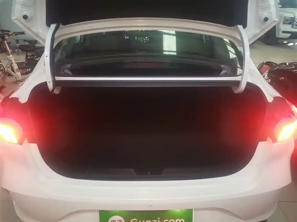 Eado 2021 PLUS 1.6L GDI manual luxury model купить на сайте DeffCars