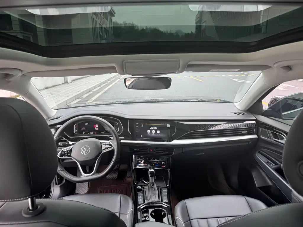 Passat 2023 facelift 330TSI Star Elite Edition купить на сайте DeffCars