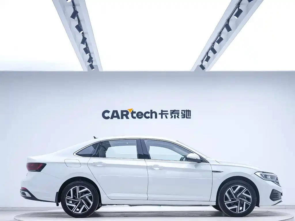 Sagitar 2023 280TSI DSG surpasses Lite version купить на сайте DeffCars