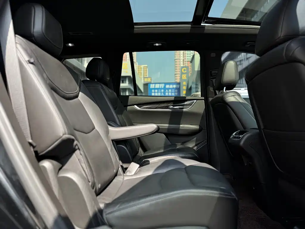 Cadillac XT6 2020 28T six-seat four-wheel drive luxury model купить на сайте DeffCars
