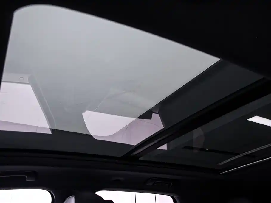 Cayenne New Energy 2023 Cayenne E-Hybrid 2.0T купить на сайте DeffCars