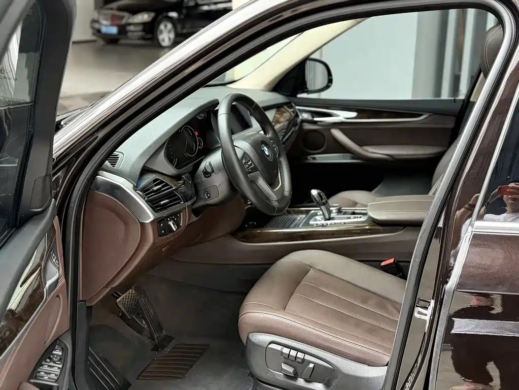 BMW X5 (imported) 2017 xDrive28i купить на сайте DeffCars