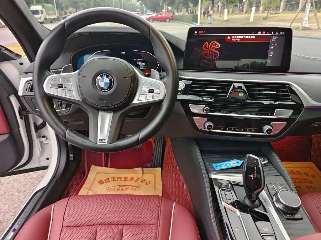 BMW 5 Series 2023 530Li Leading M Sports Package купить на сайте DeffCars