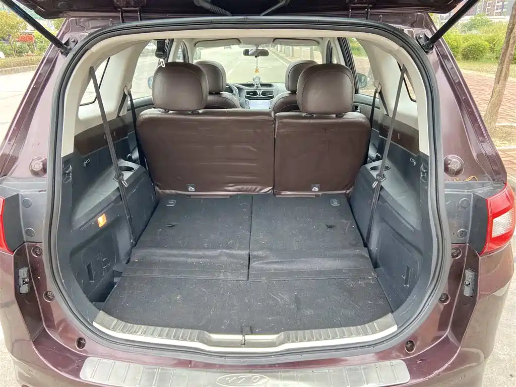 Familia MPV 2017 seven-seater version 1.5T automatic comfort type купить на сайте DeffCars