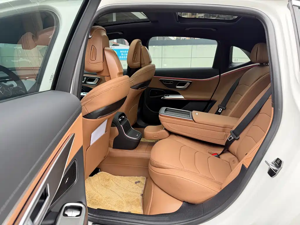 Mercedes-Benz E-Class 2024 E 300 L Fashionable and Sporty купить на сайте DeffCars