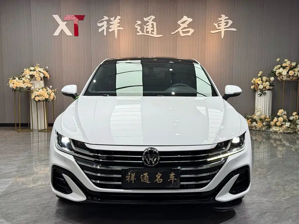 FAW-Volkswagen CC 2024 330TSI Dazzling Edition купить на сайте DeffCars