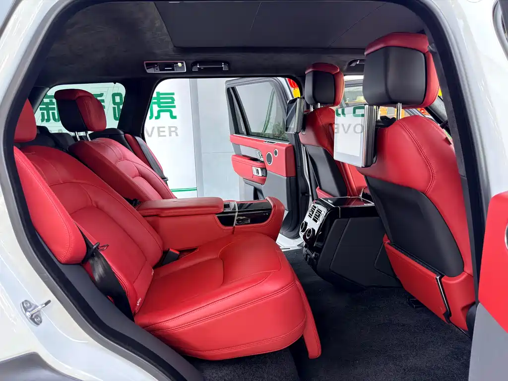 Range Rover 2022 3.0 L6 400PS Honor Creation Extended Edition купить на сайте DeffCars