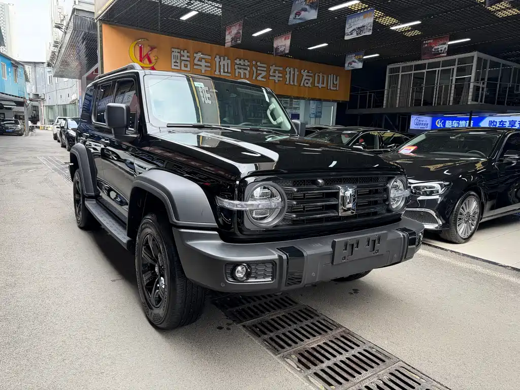 Tank 300 2024 2.0T Challenger купить на сайте DeffCars