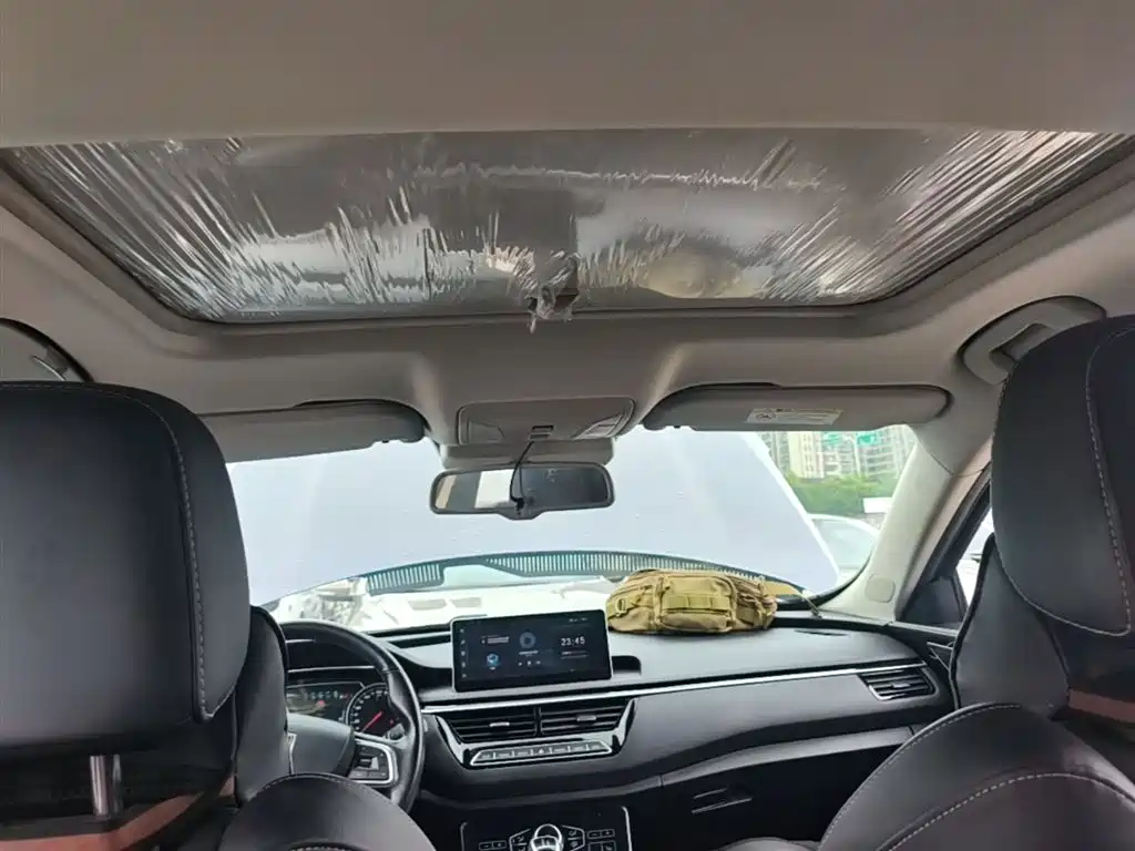 Hongqi H5 2019 30TD Zhilianyun Dynamic Edition купить на сайте DeffCars