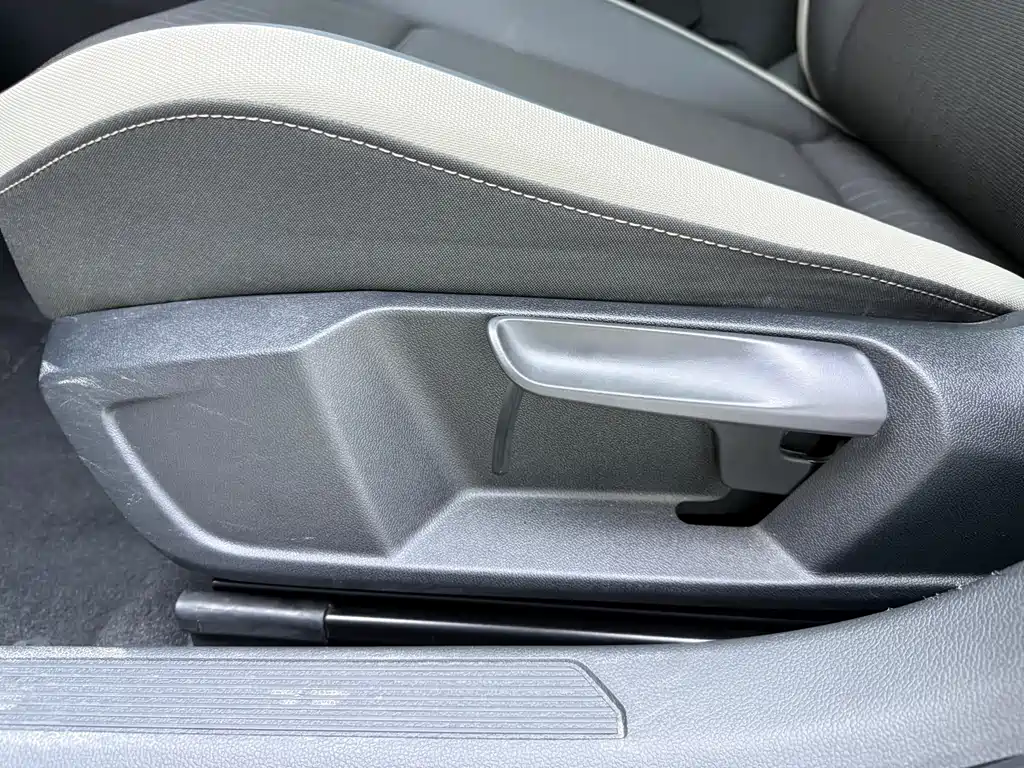 Golf 2021 280TSI DSG Pro First Edition купить на сайте DeffCars