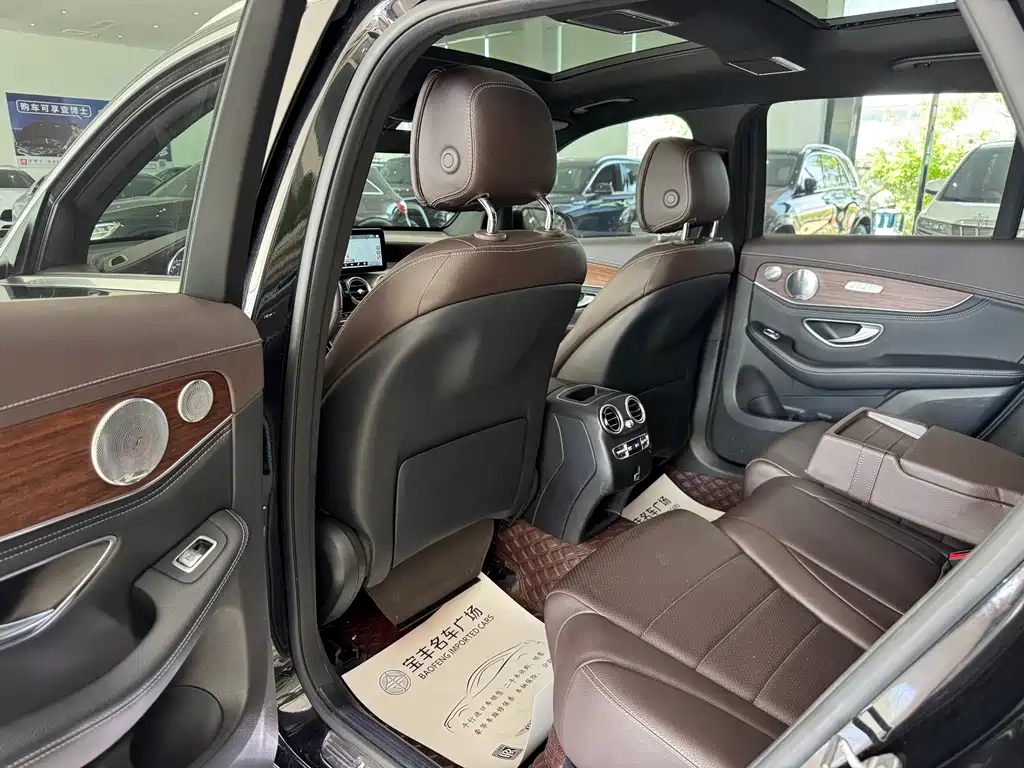 Mercedes-Benz GLC 2020 GLC 300 L 4MATIC luxury model купить на сайте DeffCars