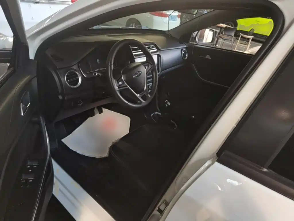 Tiggo 3X 2020 Quality Edition 1.5L Manual Deluxe купить на сайте DeffCars