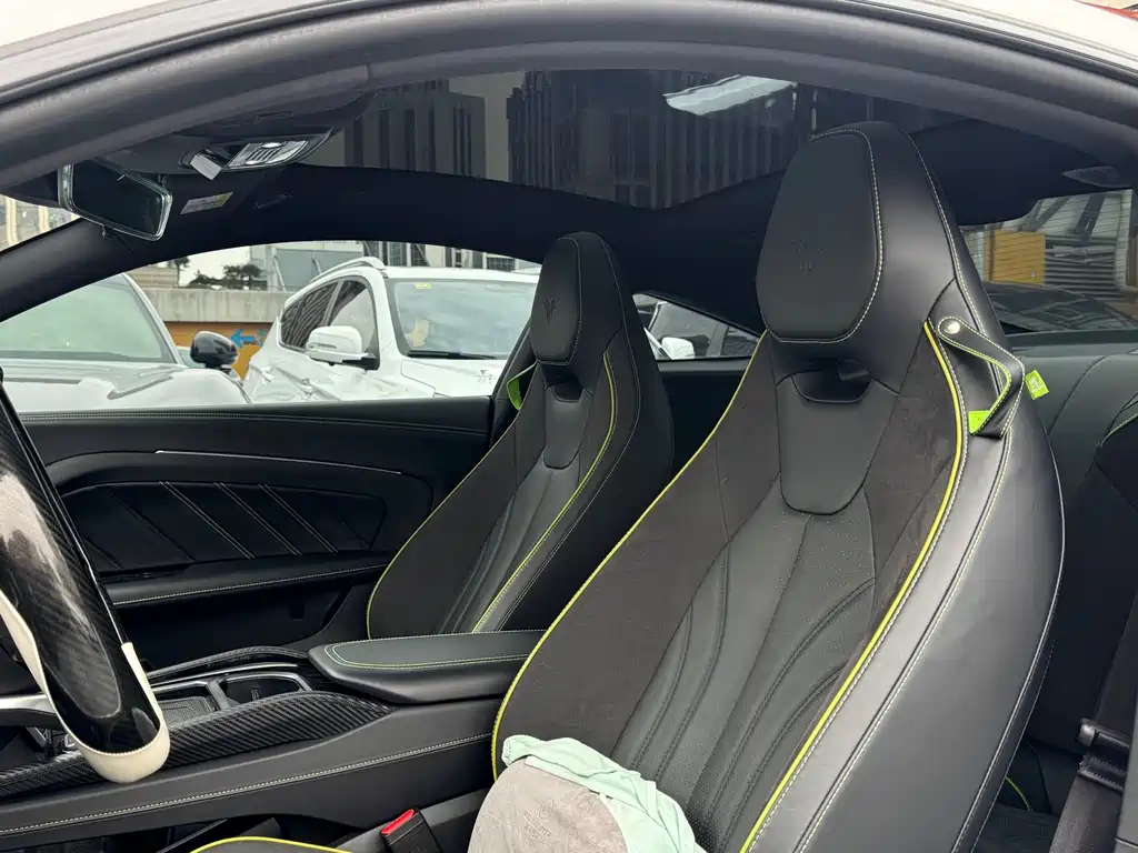 Nezha GT 2023 580 AWD купить на сайте DeffCars