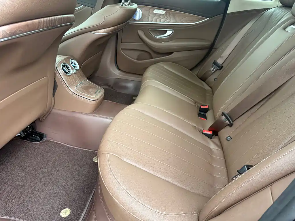 Mercedes-Benz E-Class 2023 E 300 L Fashion купить на сайте DeffCars