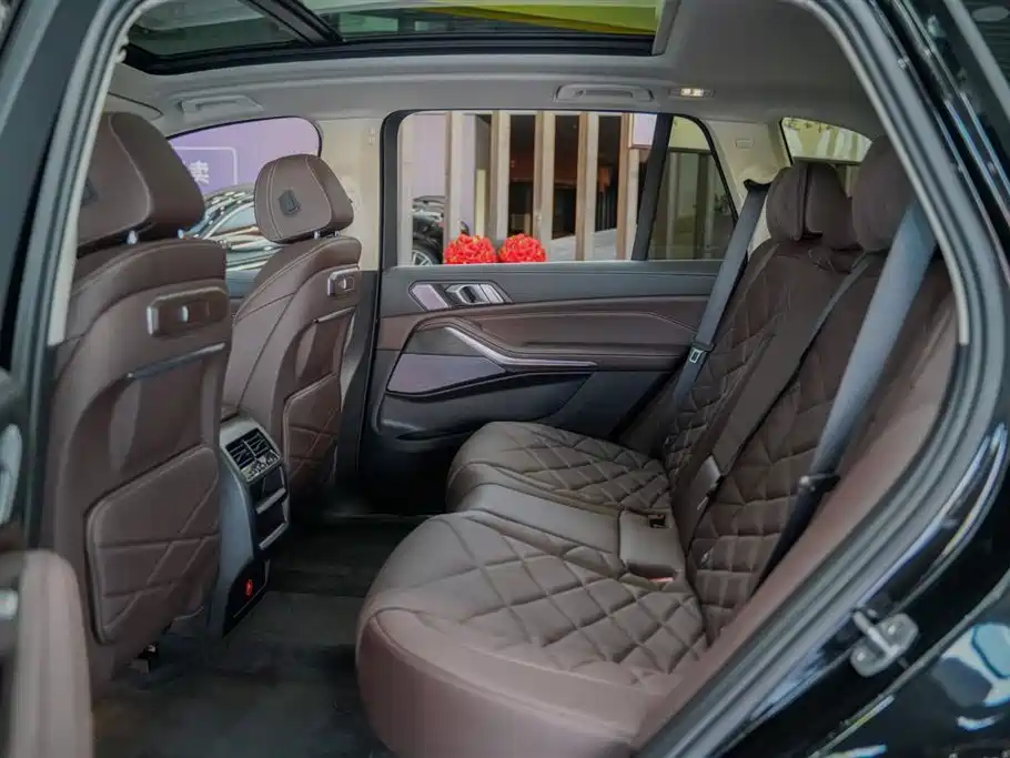 BMW X5 2023 xDrive 30Li Exclusive M Sports Night Package купить на сайте DeffCars