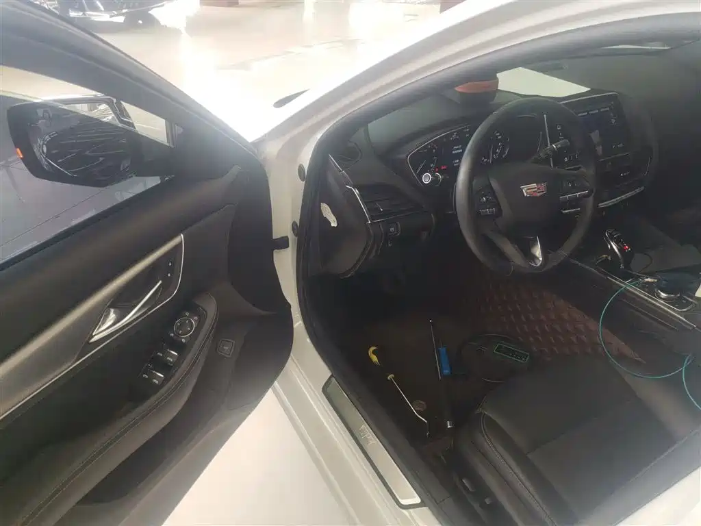 Cadillac CT5 2022 28T luxury model (standard version) купить на сайте DeffCars