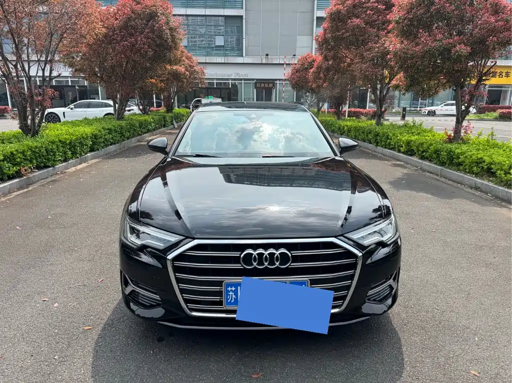 Audi A6L 2023 45 TFSI Premium Elegant Model купить на сайте DeffCars