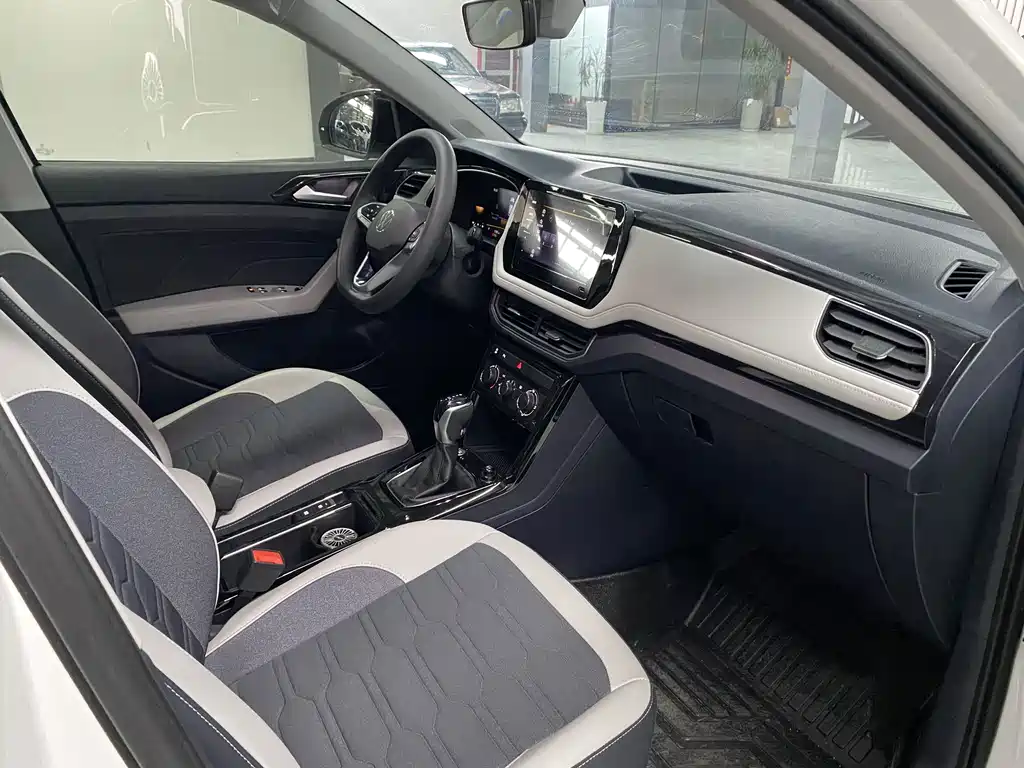 Tuyue 2025 Xinrui 300TSI Ruiyi Edition купить на сайте DeffCars