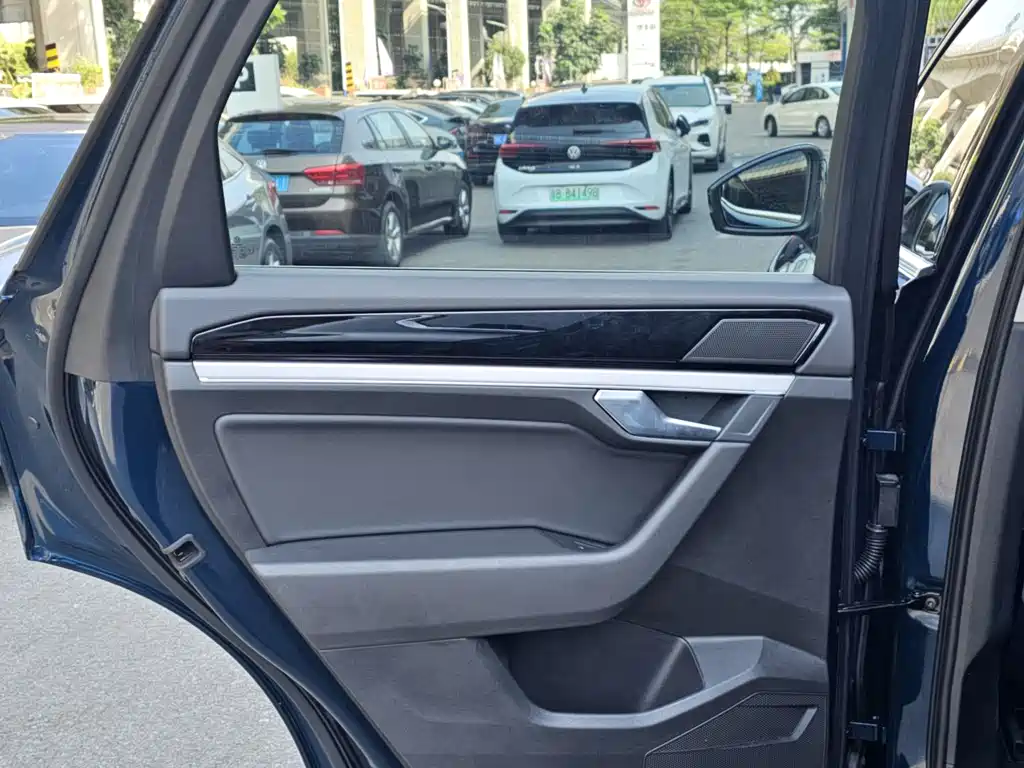 Touareg 2020 3.0TSI Ruixiang Edition National VI купить на сайте DeffCars