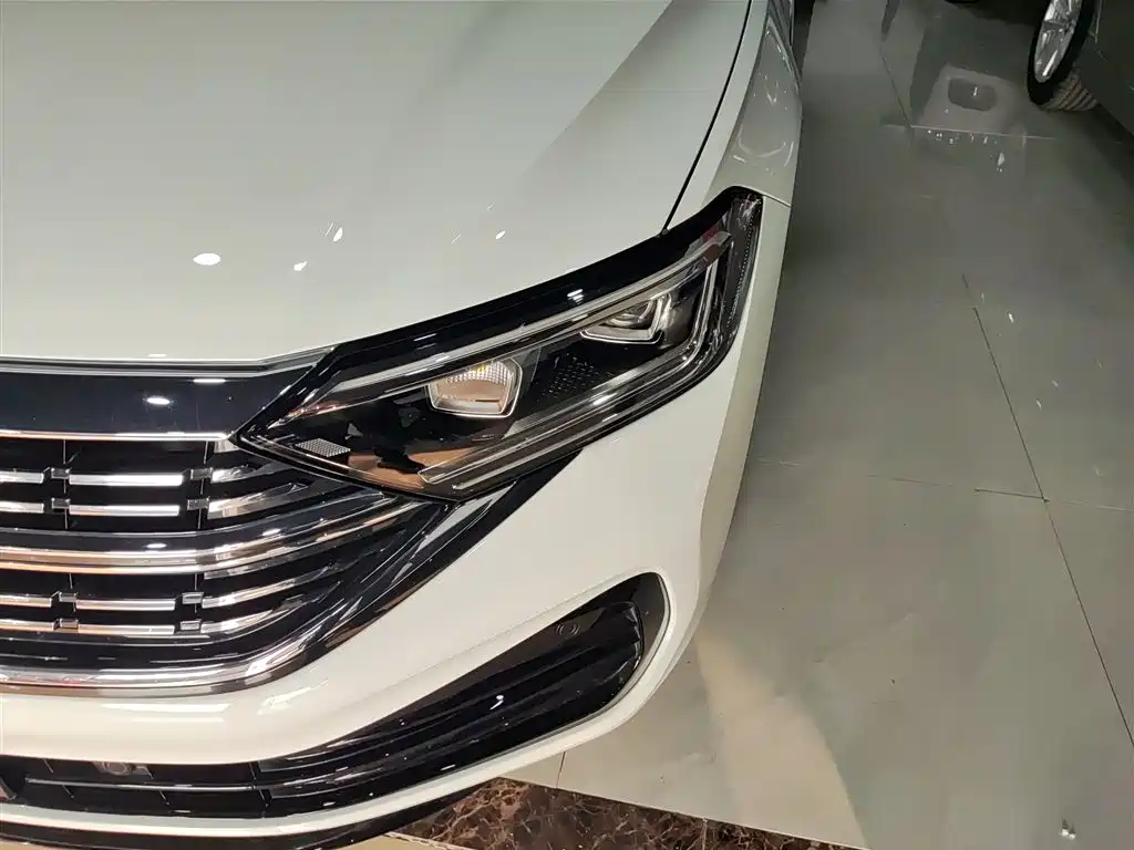 Sagitar 2023 200TSI DSG Super Edition купить на сайте DeffCars
