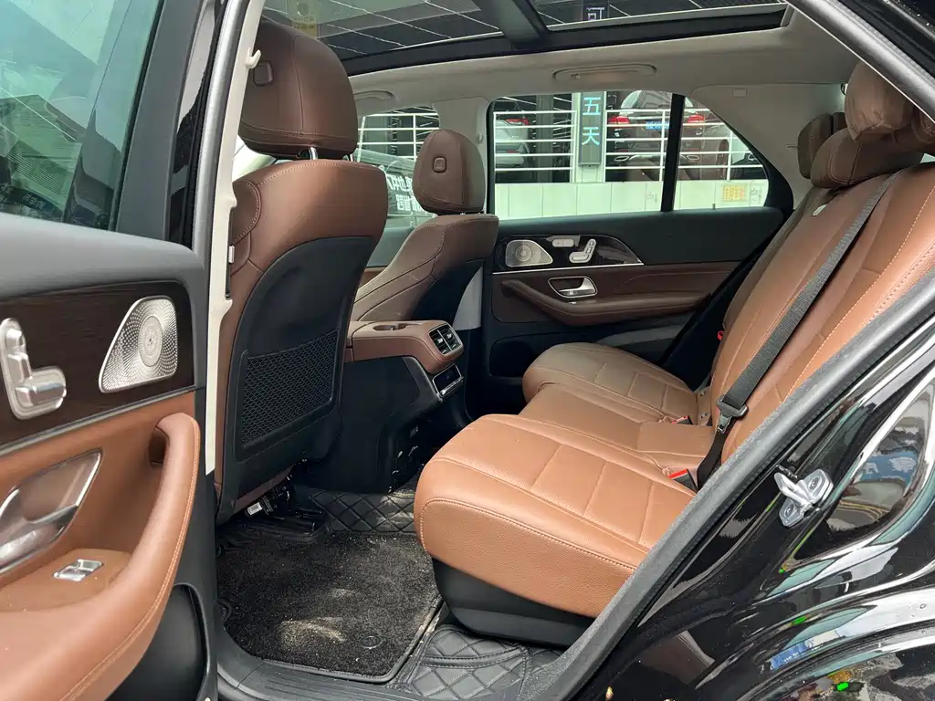 Mercedes-Benz GLE 2025 GLE 350 4MATIC Fashion Model купить на сайте DeffCars