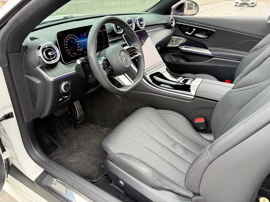 Mercedes-Benz CLE 2025 CLE 300 4MATIC Convertible Coupe купить на сайте DeffCars