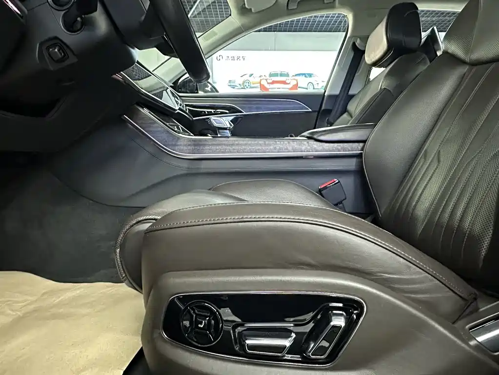 Audi A8 2019 Plus A8L 55 TFSI quattro premium model купить на сайте DeffCars