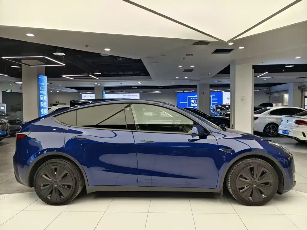 Model Y 2021 long-range all-wheel drive version купить на сайте DeffCars