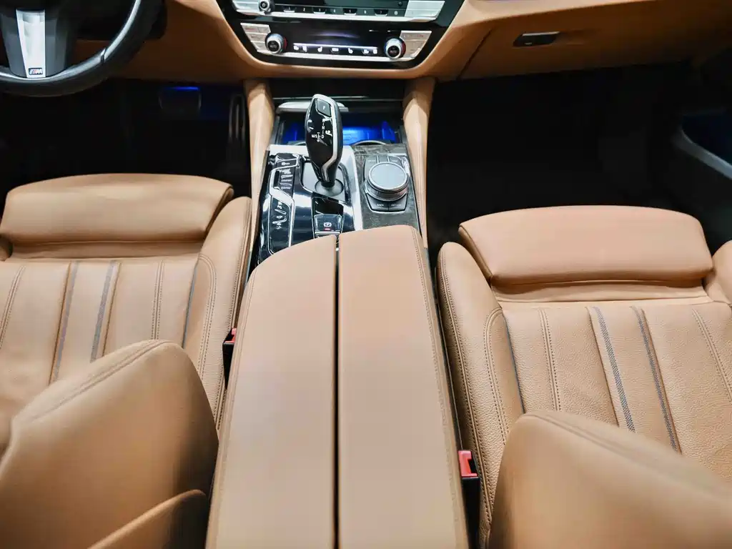 BMW 6 Series GT 2022 630i M Sports Package купить на сайте DeffCars