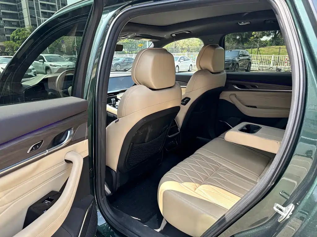 Xingyue L 2025 Dongfang Yao 2.0TD automatic four-wheel drive version купить на сайте DeffCars