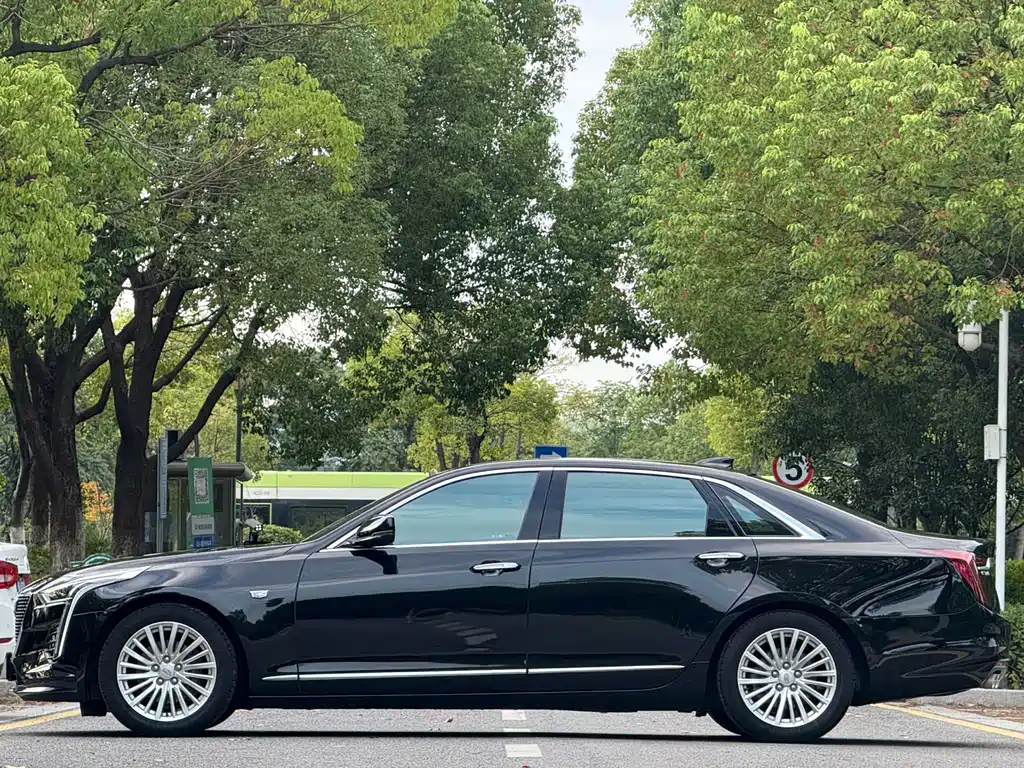 Cadillac CT6 2020 28T luxury model купить на сайте DeffCars