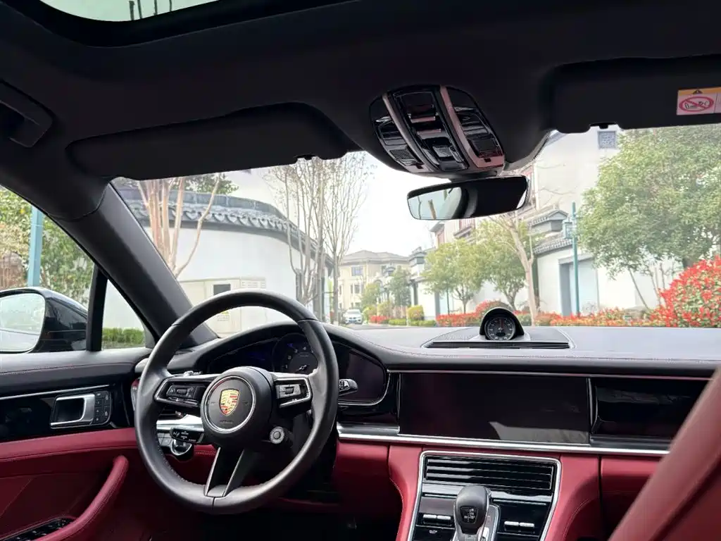 Panamera 2023 Panamera 2.9T Platinum Edition купить на сайте DeffCars