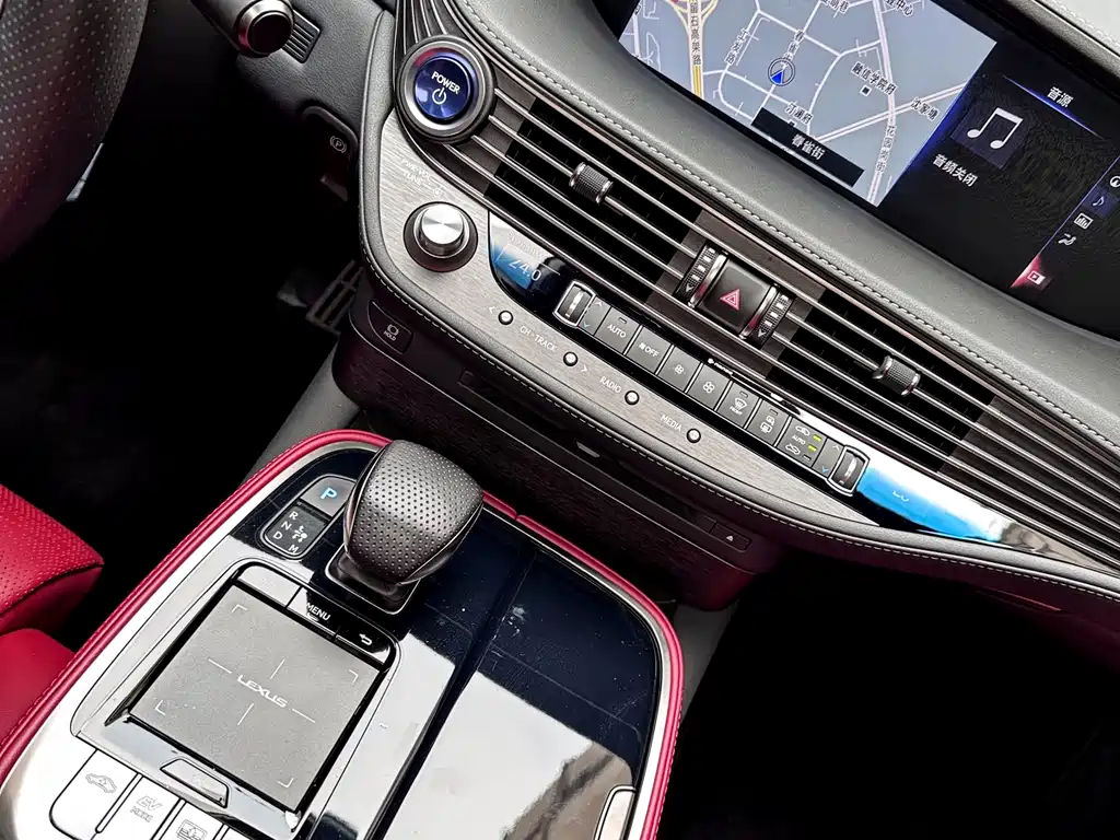 Lexus LS 2020 500h F SPORT National VI купить на сайте DeffCars