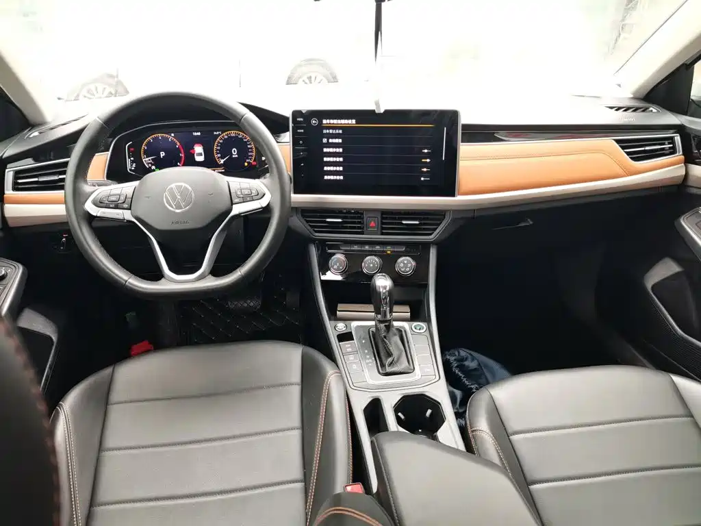 Bora 2023 200TSI DSG Yuexing Edition купить на сайте DeffCars