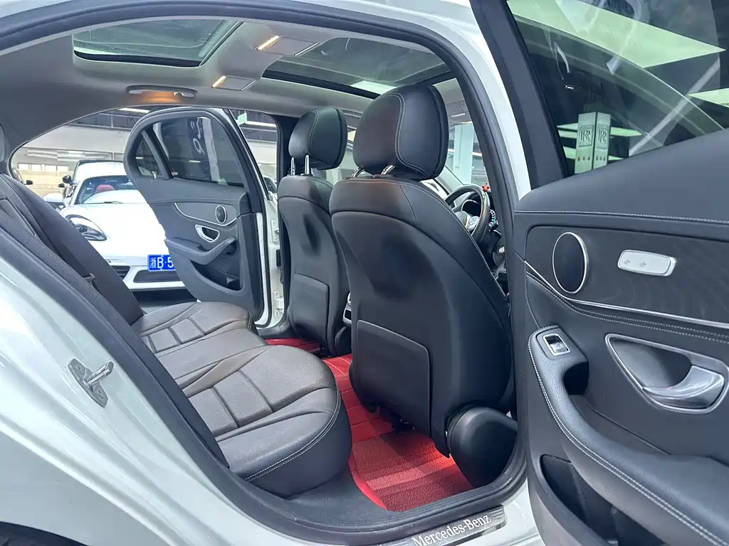 Mercedes-Benz C-Class 2019 C 260 L Sports Edition купить на сайте DeffCars