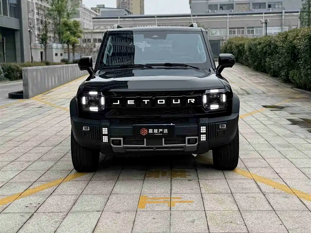 Jietu Traveler 2023 2.0T four-wheel drive crossover PRO купить на сайте DeffCars