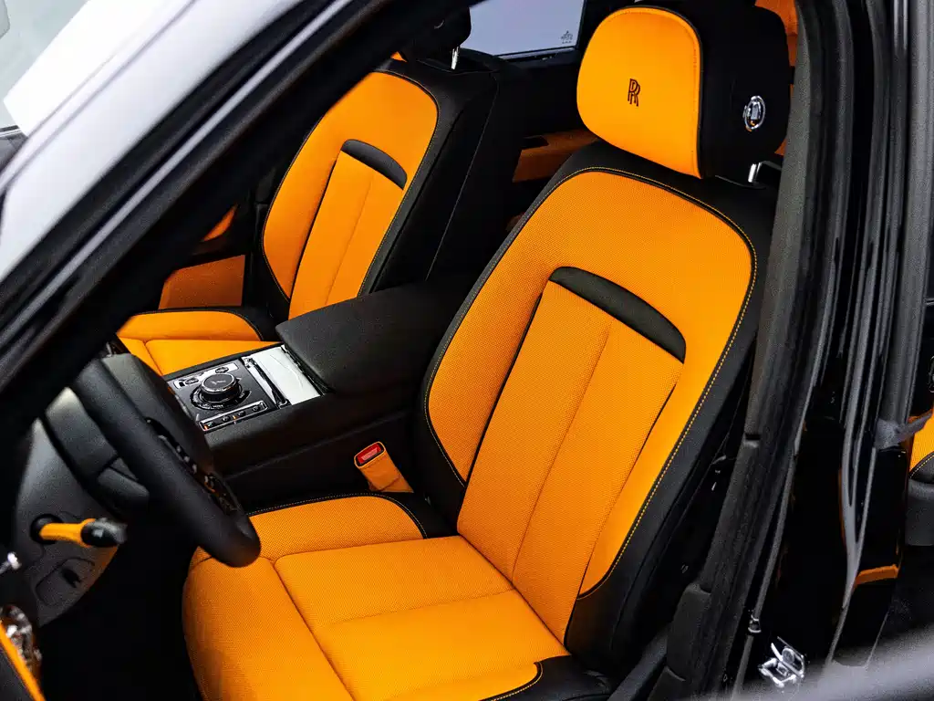 Cullinan 2024 Black Badge купить на сайте DeffCars