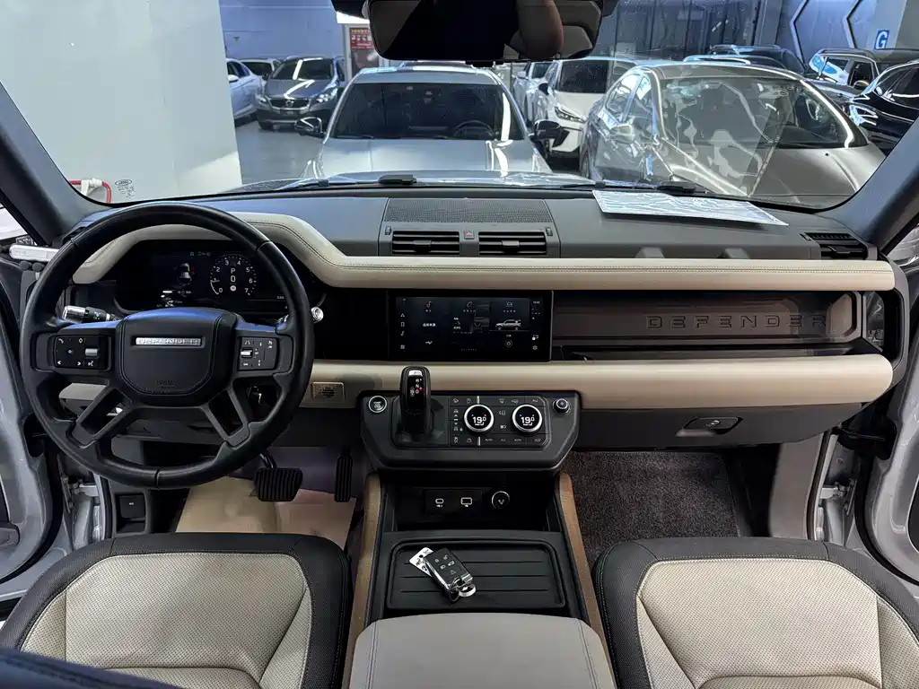 Land Rover Defender 2022 110 P400 X-DYNAMIC HSE купить на сайте DeffCars