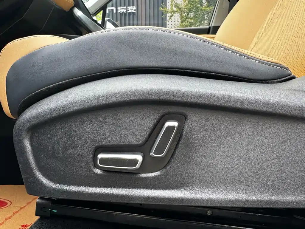 Boyue L 2023 1.5TD DCT premium model купить на сайте DeffCars