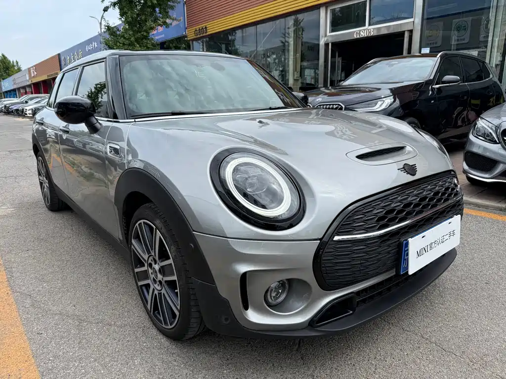 MINI CLUBMAN 2023 2.0T COOPER S Connoisseur купить на сайте DeffCars