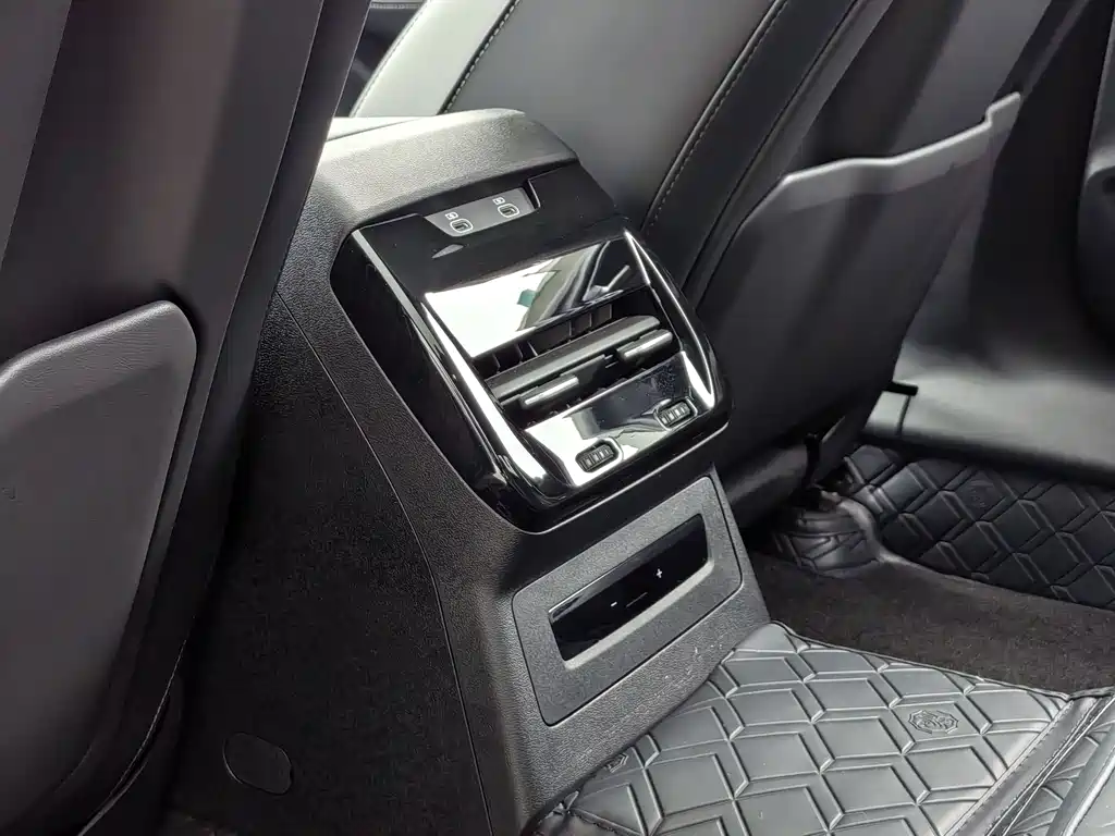 Audi A5L 2026 2.0T Sports Edition Plus купить на сайте DeffCars