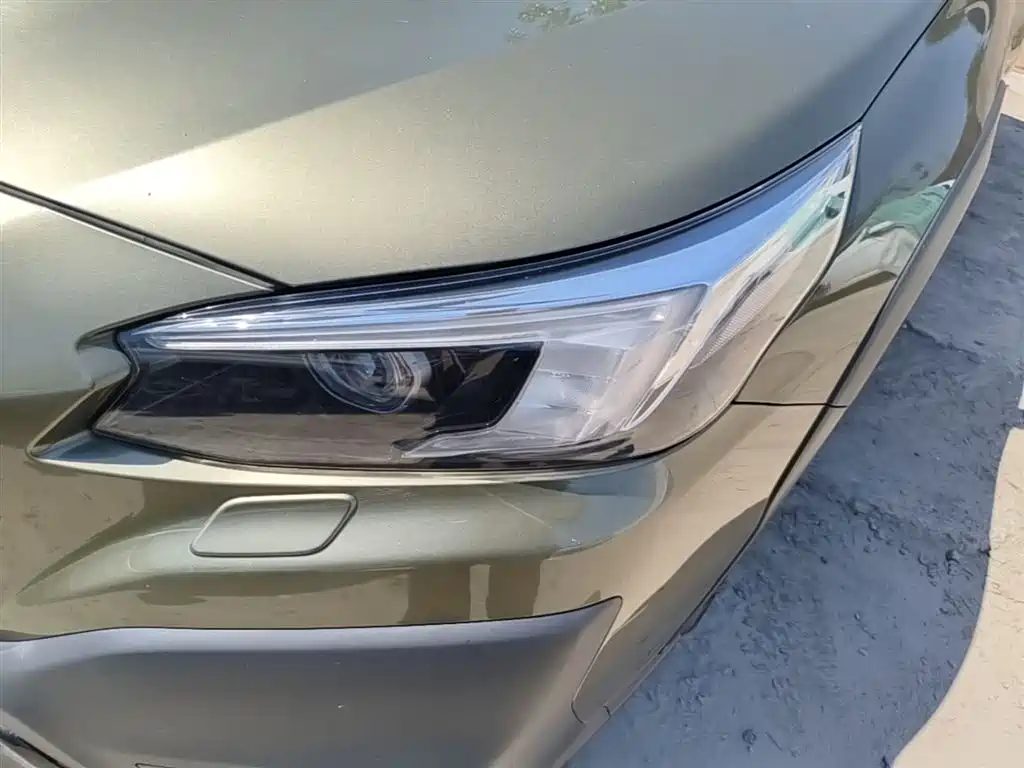 Outback 2021 2.5i Explorer Edition EyeSight купить на сайте DeffCars