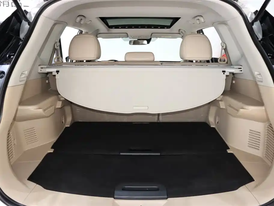 X-Trail 2019 2.0L CVT Intelligent Comfort Edition 2WD купить на сайте DeffCars