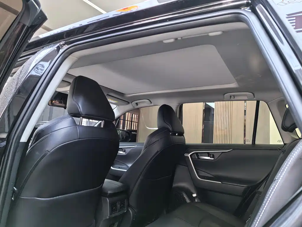 Wilanda 2024 2.0L CVT two-wheel drive luxury PLUS version купить на сайте DeffCars