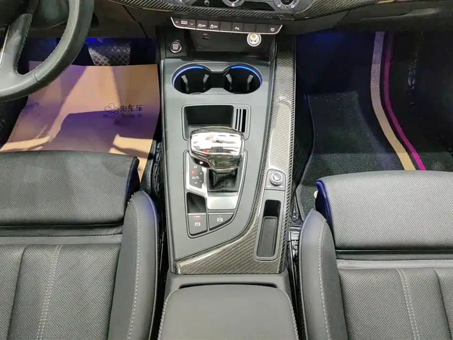 Audi A4L 2022 40 TFSI Fashionable and Dynamic купить на сайте DeffCars