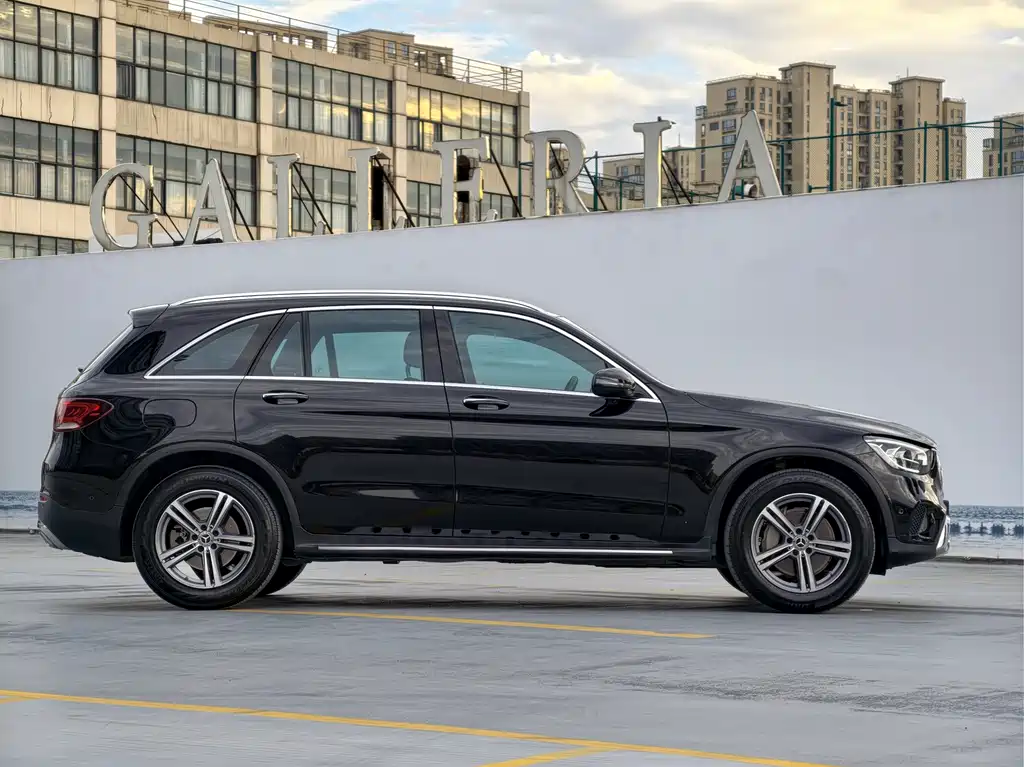 Mercedes-Benz GLC 2020 facelift GLC 260 L 4MATIC dynamic купить на сайте DeffCars