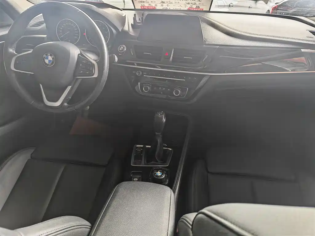 BMW 1 Series 2017 118i Sports купить на сайте DeffCars