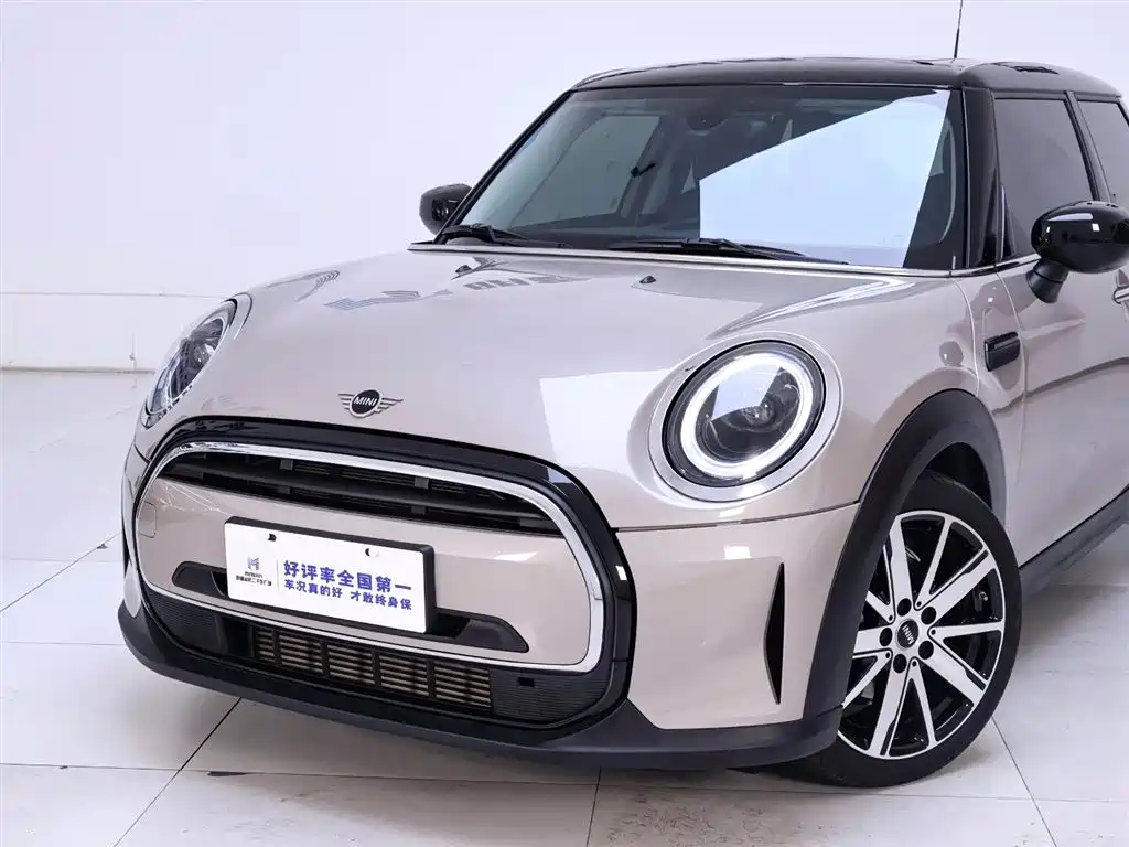 MINI 2023 1.5T COOPER Artist Five-Door Edition купить на сайте DeffCars